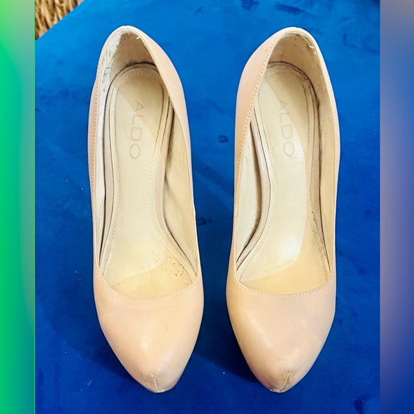 ALDO Nude Platform Close Toed Platform High Heel - Picture 4 of 4